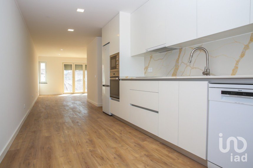 Apartment T4 in A dos Cunhados e Maceira of 135 m²