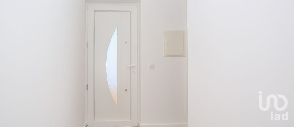 Apartment T4 in A dos Cunhados e Maceira of 135 m²