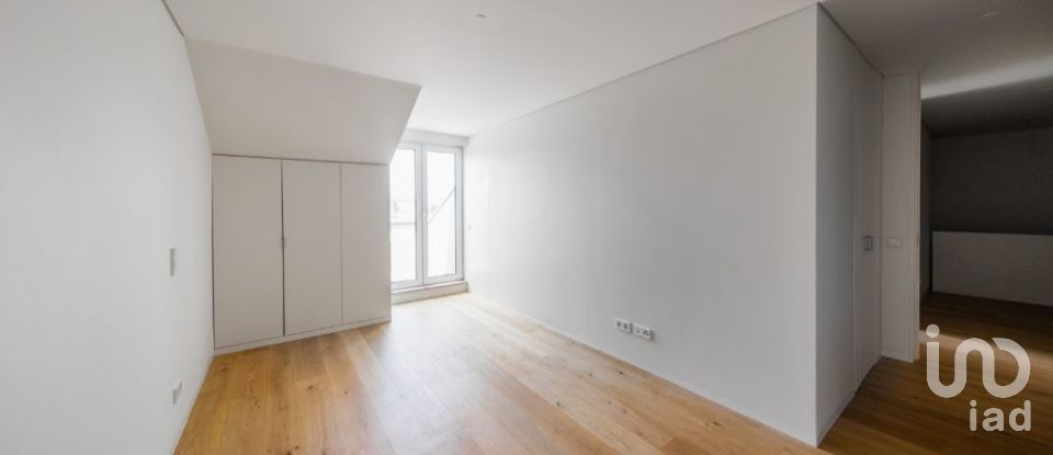 Apartamento T2 em Alvalade de 145 m²