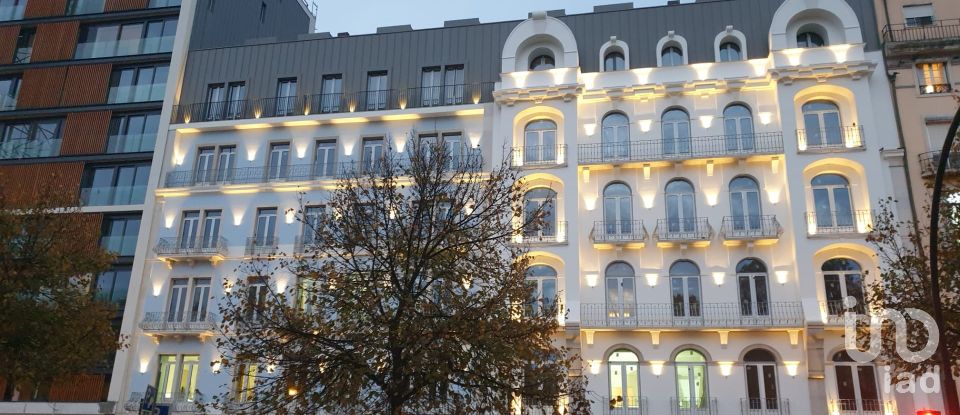 Apartamento T2 em Alvalade de 145 m²