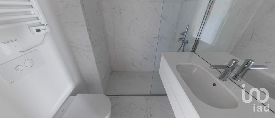 Duplex T2 em Alvalade de 147 m²