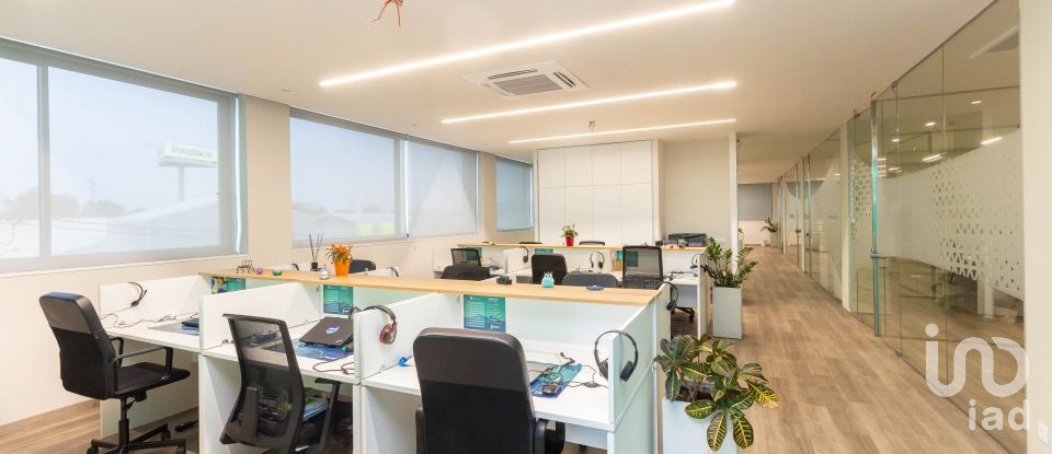 Escritório em Perafita, Lavra E Santa Cruz Do Bispo de 315 m²