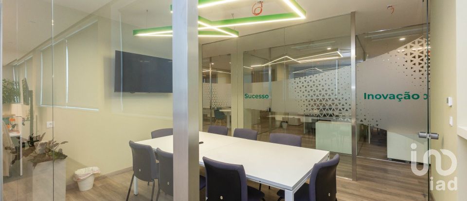 Escritório em Perafita, Lavra E Santa Cruz Do Bispo de 315 m²