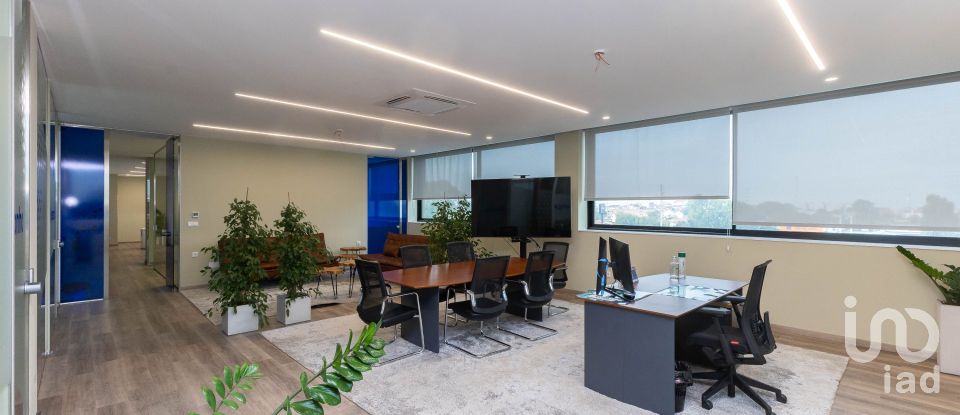 Offices in Perafita, Lavra E Santa Cruz Do Bispo of 315 m²