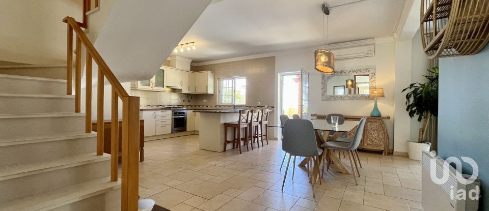 Maison T4 à Luz de 252 m²