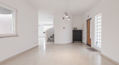 House T3 in Quinta do Anjo of 190 m²