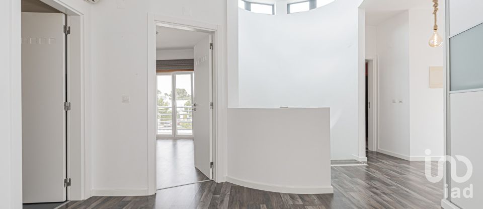 Moradia T3 em Quinta do Anjo de 190 m²