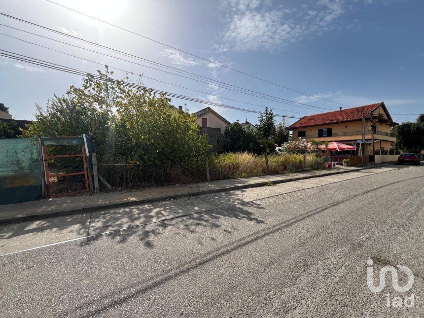 Terreno rústico em Amora de 315 m²