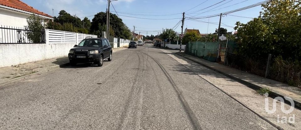 Terreno rústico em Amora de 315 m²
