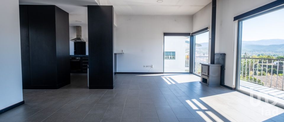 Moradia T2 em Côja e Barril de Alva de 90 m²