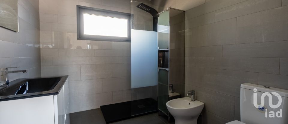 Moradia T2 em Côja e Barril de Alva de 90 m²