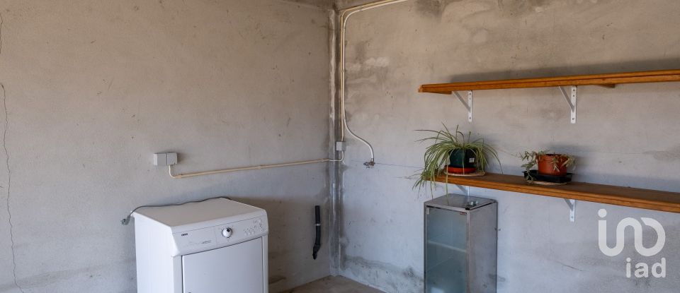 Moradia T2 em Côja e Barril de Alva de 90 m²