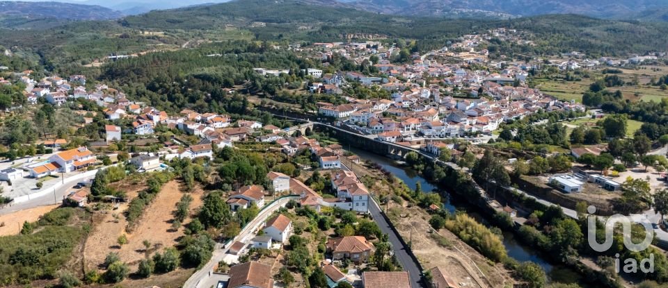 Moradia T2 em Côja e Barril de Alva de 90 m²