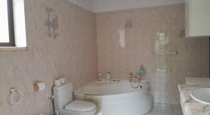 Maison T5 à Cortes do Meio de 444 m²