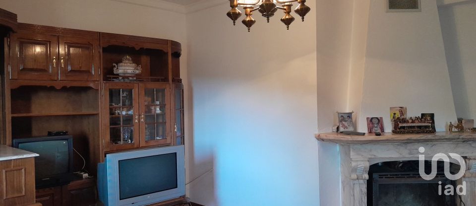 House T5 in Cortes do Meio of 444 m²