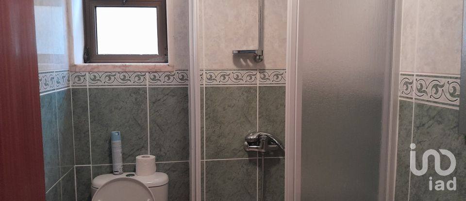 House T5 in Cortes do Meio of 444 m²