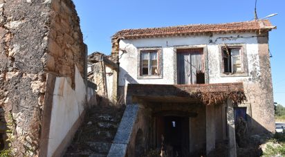 House T0 in Areias e Pias of 140 m²