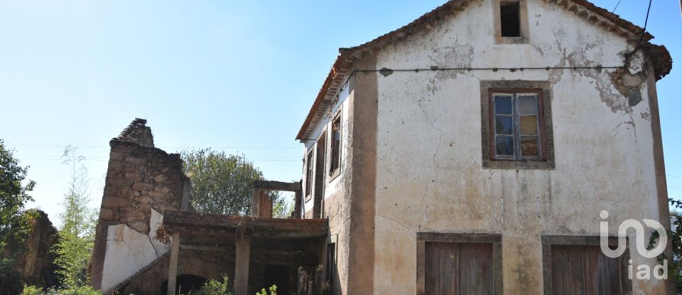 House T0 in Areias e Pias of 140 m²