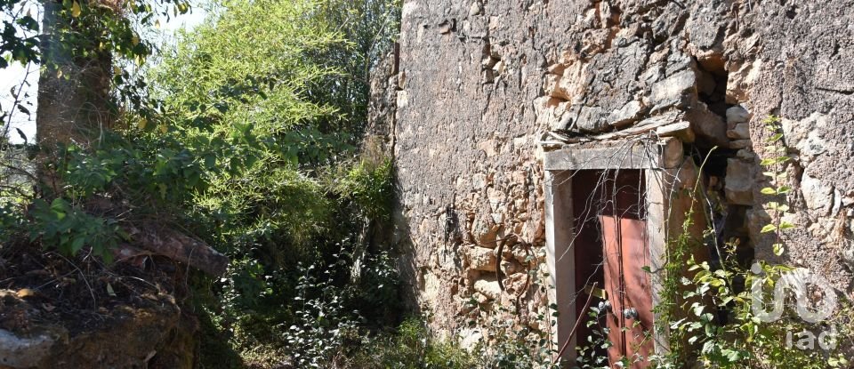 House T0 in Areias e Pias of 140 m²