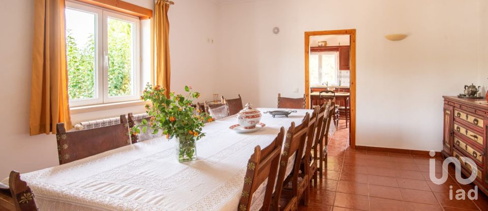 House T6 in Azoia de Cima e Tremês of 298 m²