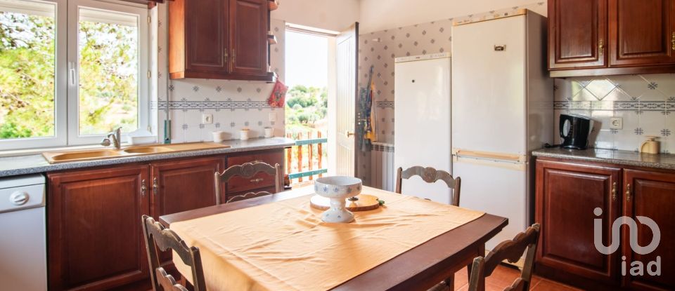 House T6 in Azoia de Cima e Tremês of 298 m²