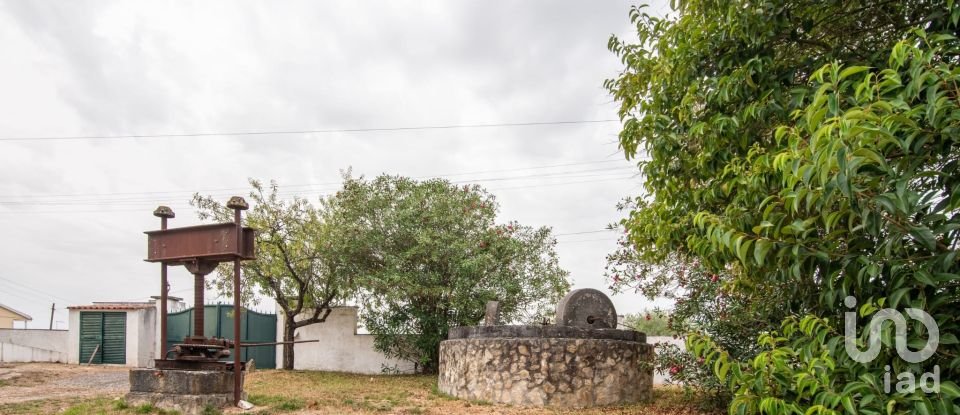House T6 in Azoia de Cima e Tremês of 298 m²
