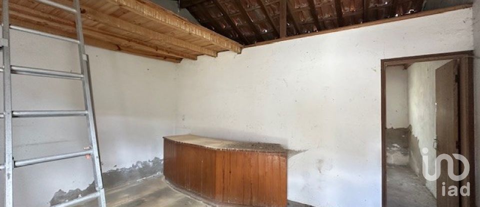 Block of flats in Vieira de Leiria of 170 m²