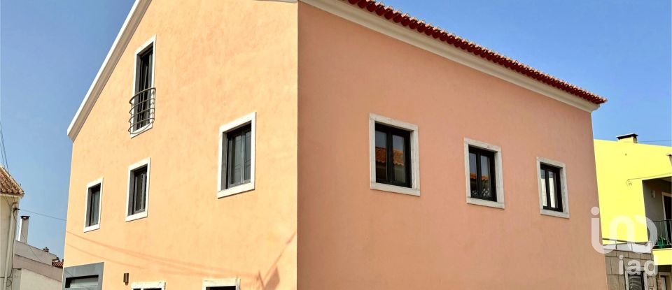 Casa T4 em A dos Cunhados e Maceira de 284 m²