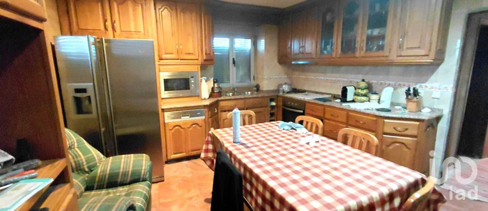 Casa de Campo T3 em Castro Laboreiro e Lamas de Mouro de 440 m²