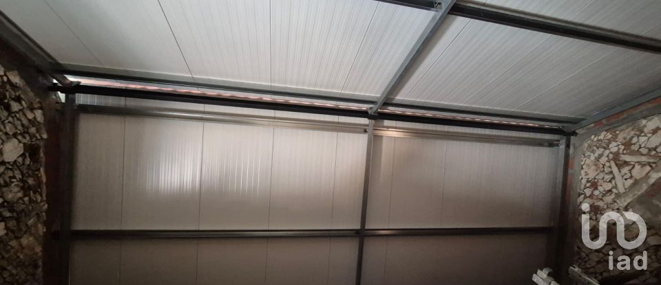 House T2 in Minde of 58 m²