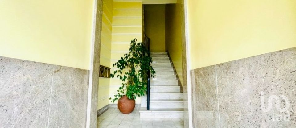 Apartment T4 in Faro (Sé e São Pedro) of 111 m²