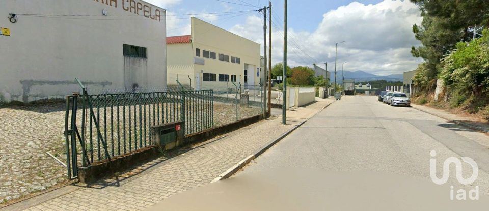 Boutique/Local commercial à Constantim e Vale de Nogueiras de 2 700 m²