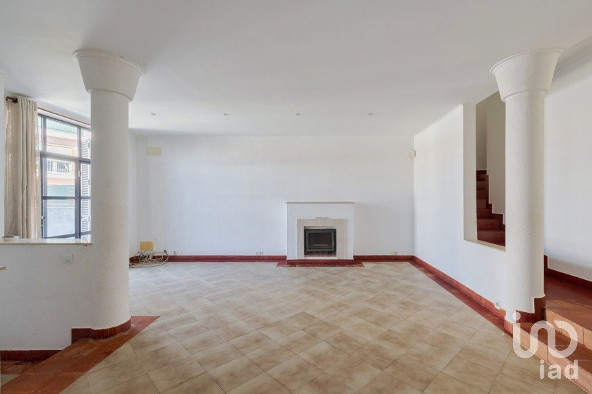 Moradia T3 em Quinta do Anjo de 145 m²