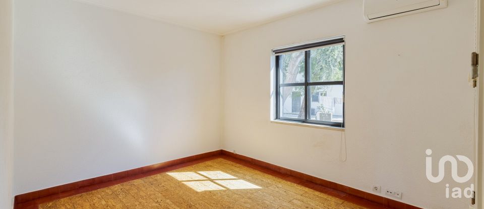 Moradia T3 em Quinta do Anjo de 145 m²