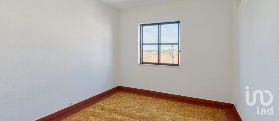 Moradia T3 em Quinta do Anjo de 145 m²