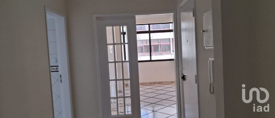 Apartment T2 in Seixal, Arrentela e Aldeia de Paio Pires of 86 m²