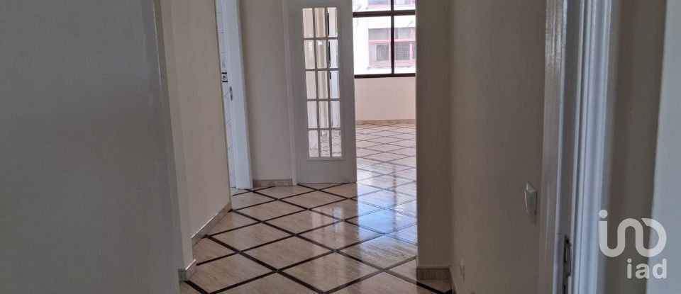 Apartment T2 in Seixal, Arrentela e Aldeia de Paio Pires of 86 m²