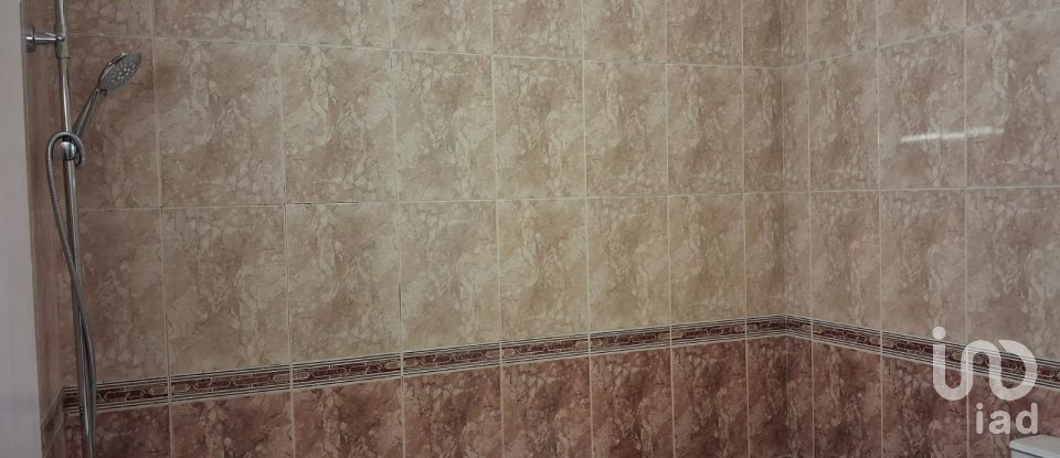 Apartment T2 in Seixal, Arrentela e Aldeia de Paio Pires of 86 m²