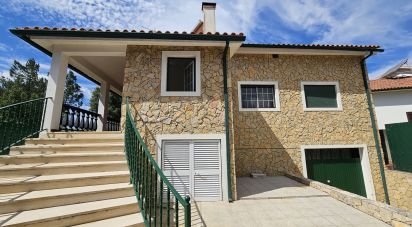 Gîte T3 à Maçãs de Dona Maria de 320 m²