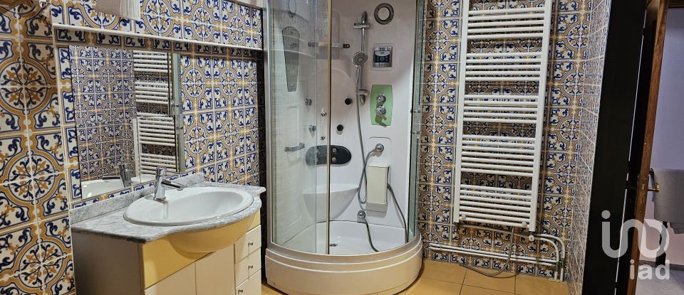 Gîte T3 à Maçãs de Dona Maria de 320 m²