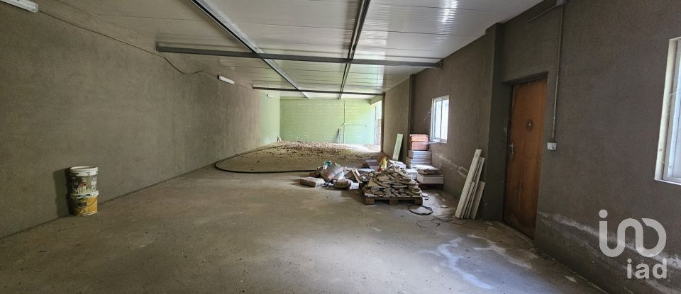 Gîte T3 à Maçãs de Dona Maria de 320 m²