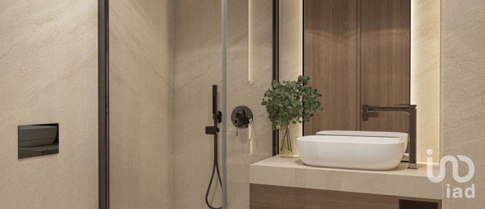 Apartamento T2 em São Martinho de 256 m²