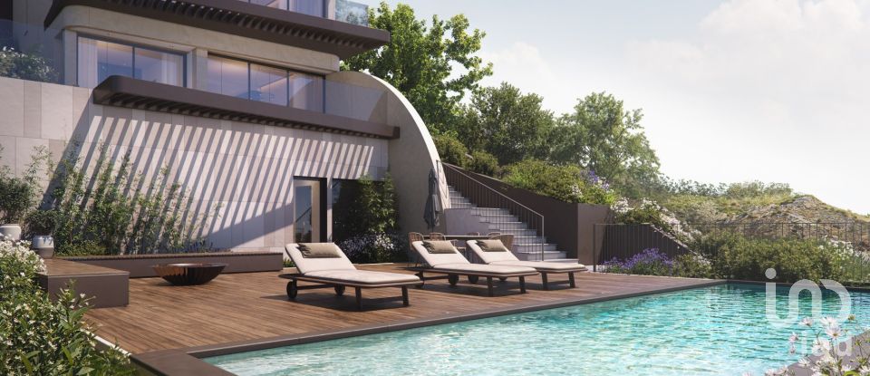 Apartamento T2 em São Martinho de 256 m²