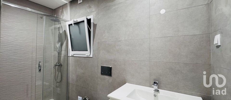 Casa T3 em Fernão Ferro de 140 m²