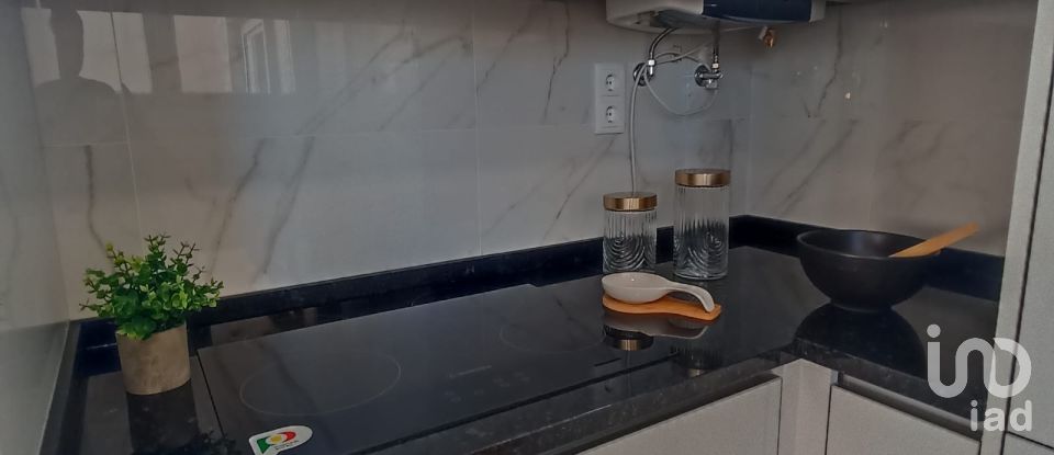 Apartment T3 in Benfica of 89 m²