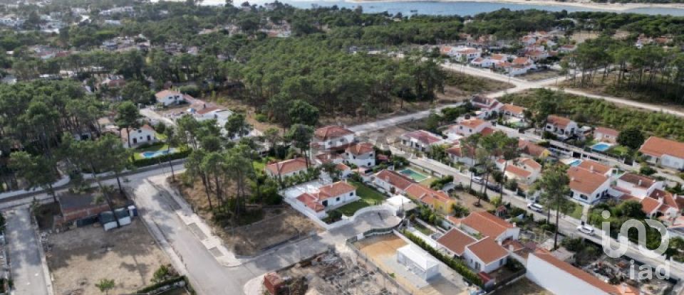 Moradia T4 em Sesimbra (Castelo) de 250 m²