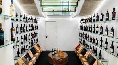 Boutique/Local commercial à Leiria, Pousos, Barreira e Cortes de 850 m²