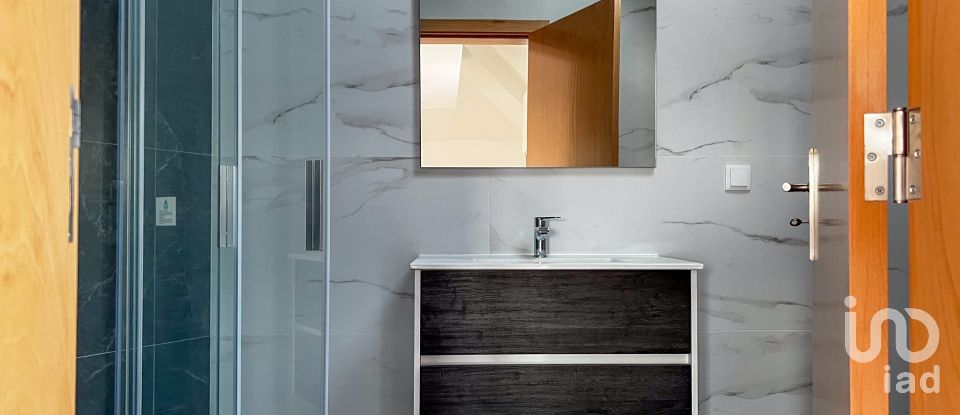 Apartment T2 in Ovar, São João, Arada e São Vicente de Pereira Jusã of 78 m²