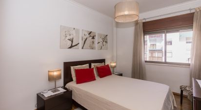 Apartment T3 in Ramada e Caneças of 95 m²