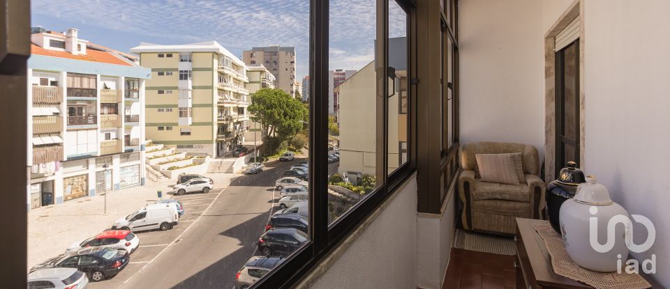 Apartment T3 in Ramada e Caneças of 95 m²